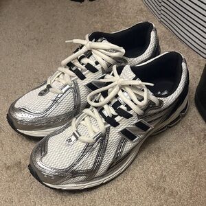 New balance 1906r black and white